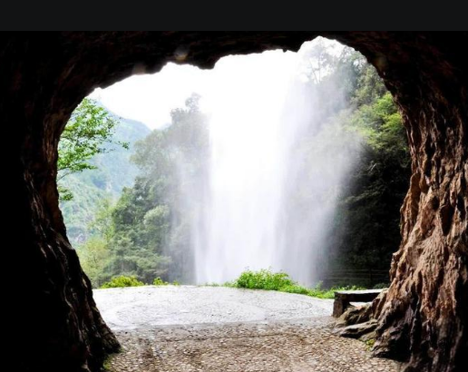 百丈漈与水帘洞